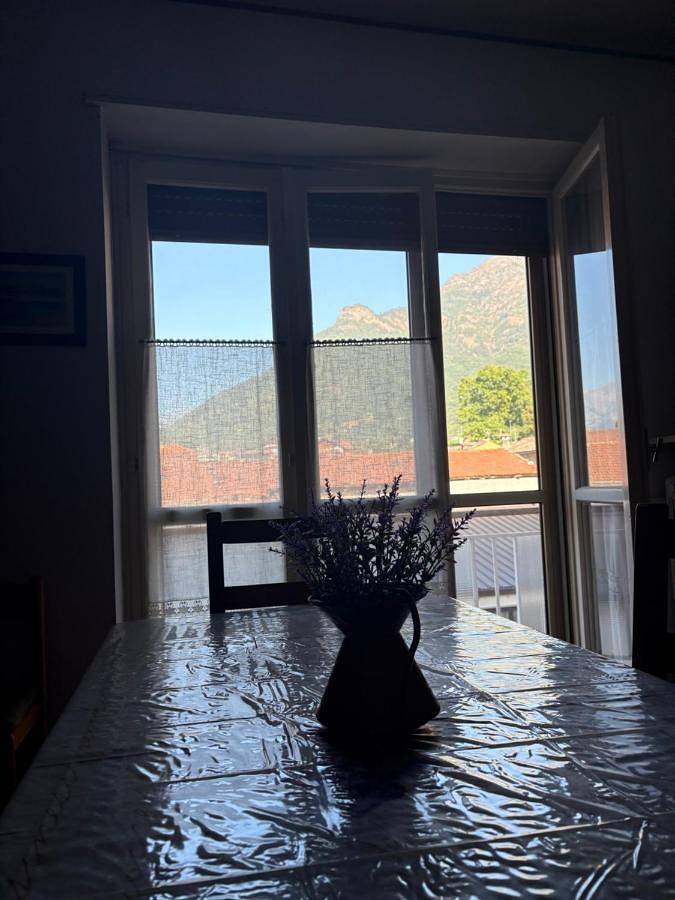 Gîte pour 5 personnes, avec Balcon et Terrasse à Torre Pellice