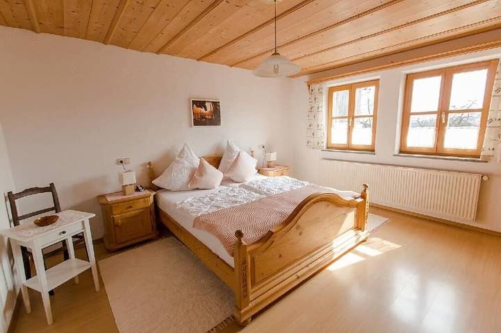 Ferienwohnung für 6 Personen, mit Garten und Balkon in Hutthurm - 4