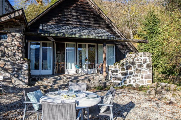 Gîte pour 4 personnes, avec terrasse et jardin dans le Cantal - 2