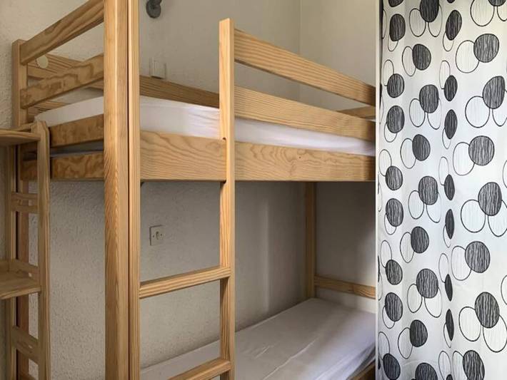 Gîte pour 4 personnes, avec balcon, adapté aux familles dans Office de Tourisme de Pra-Loup - 3