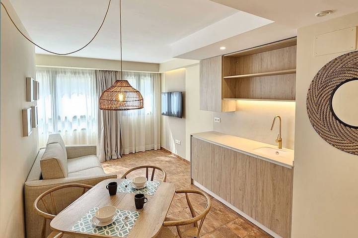 Apartamento de vacaciones para 4 personas, con balcón en Valencia