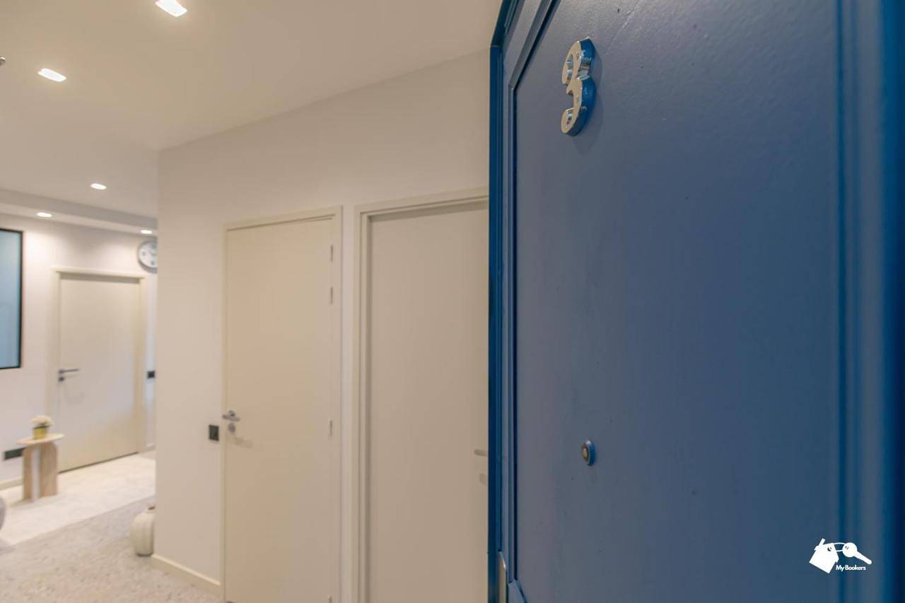 Appartement entier, Mba Raincy Iii - Luxury Appartment near transport - 25 Min Paris Center in Villemomble, Seine-Saint-Denis