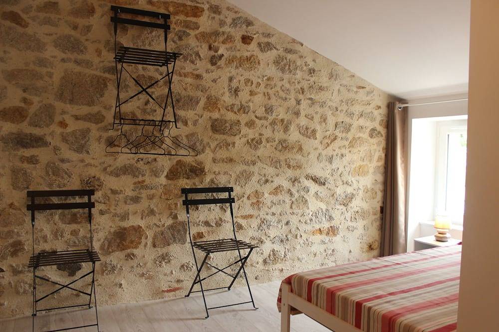 A chacun son nid \" Gîte Hirondelle\" in Les Epesses, Région de La Roche-sur-Yon