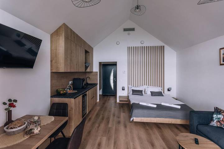 Location de vacances pour 4 personnes, avec jardin ainsi que vue et piscine à Maribor - 4