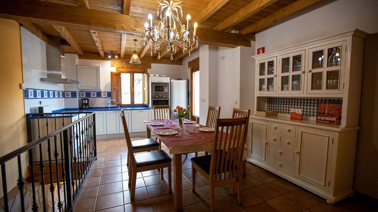 Casa de vacaciones para 8 personas con jardín in Frías, Cordillera Cantábrica