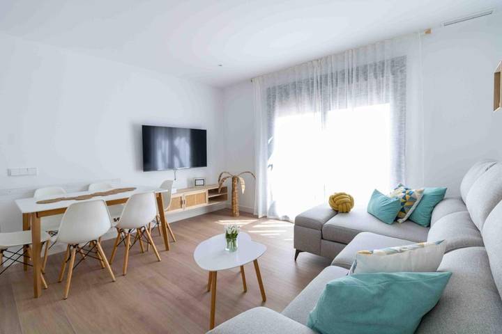 Ferienwohnung für 4 Personen, mit Pool und Balkon in San José (Andalusien)