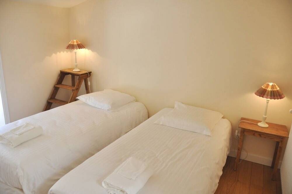 Le Bassin, charming and elegant holiday home for 6 p., at the gates of Provence in Divajeu, Die region