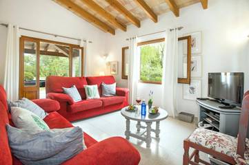 Villa in Pollença, Serra de Tramuntana für 6 