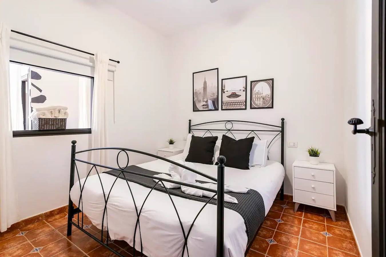 Ganze Wohnung, Ferienwohnung 'Apartamento La Listada Alto' mit Meerblick, privater Terrasse und Wlan in La Jaca, Arico