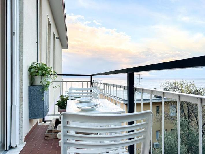 Ferienwohnung für 4 Personen, mit Terrasse und Ausblick - 1