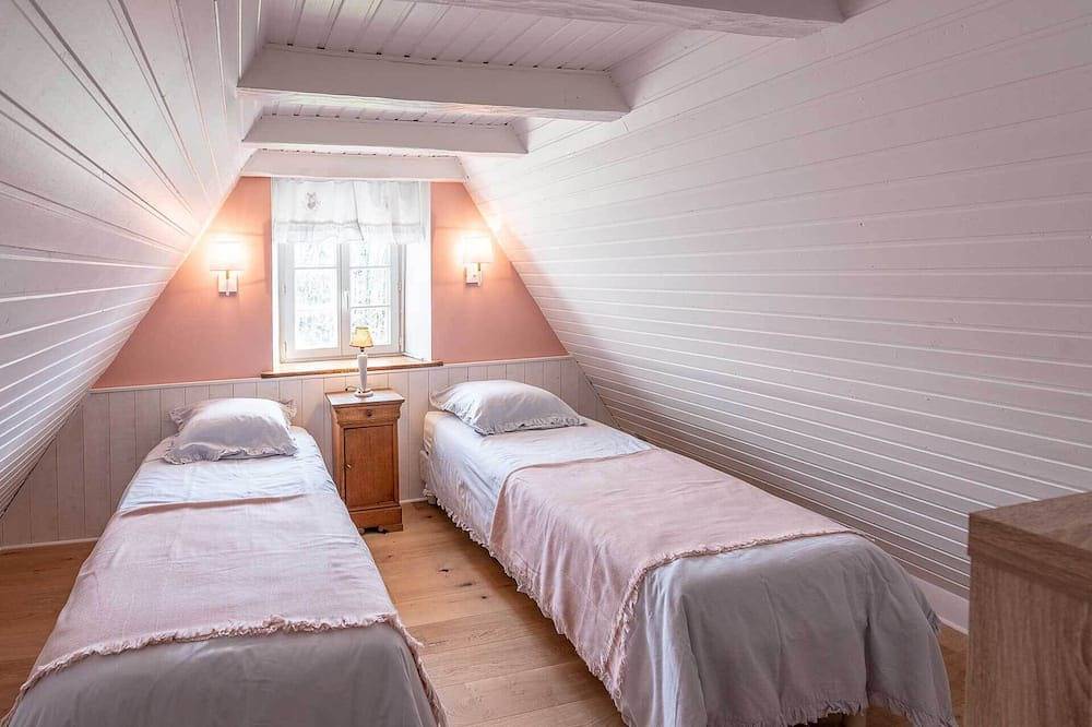 Gîte en Vallée de la Dordogne entre Sarlat et Rocamadour in Pinsac, Lot