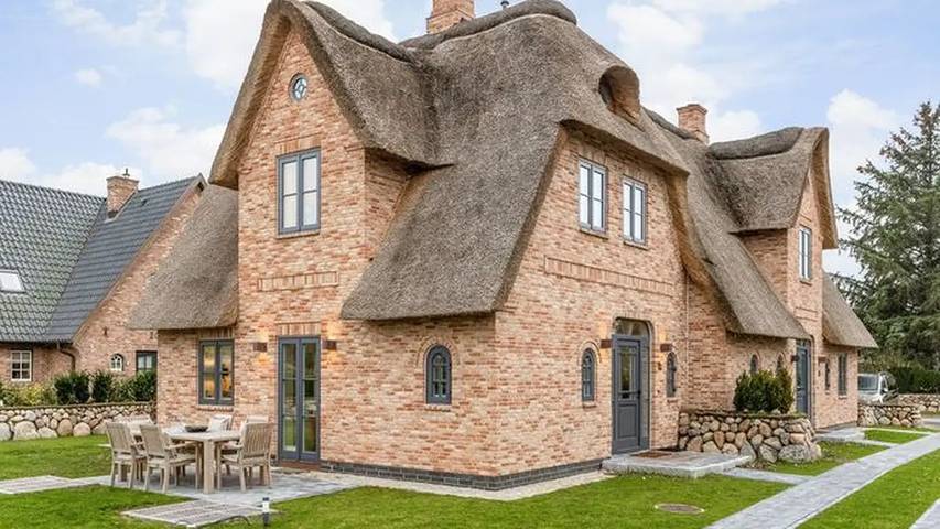 Ferienhaus für 7 Personen, mit Terrasse und Garten sowie Sauna - 1