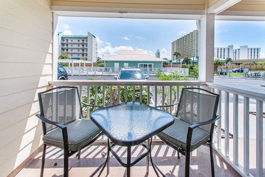 Ganze Wohnung, ☀St. Martin Beachwalk Villas 412☀2Br im Erdgeschoss! Geöffnet von 13. bis 15. Mai $ 519 in Destin, Emerald Coast