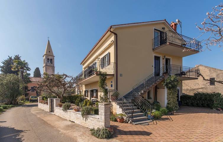 Ferienwohnung für 2 Personen, mit Balkon/Terrasse