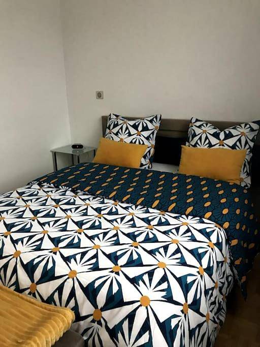 Location de vacances pour 4 personnes, avec jardin à Coulaines - 3