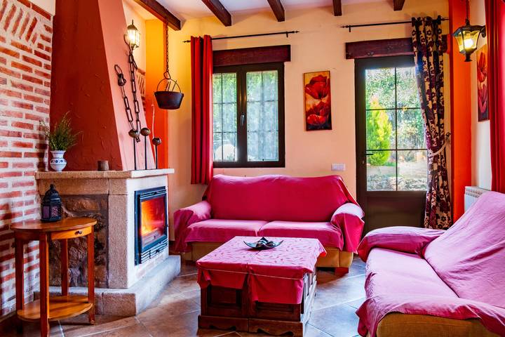 Chalet para 8 personas, con jardín, Se admiten mascotas en la Sierra de Béjar - 2