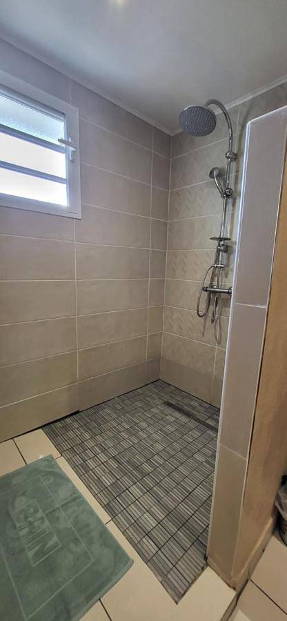 Location de vacances pour 8 personnes, avec balcon et vue à Cilaos - 2