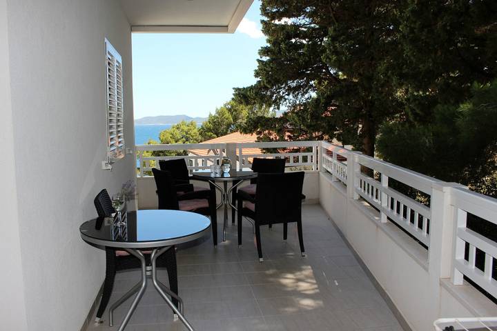 Apartament wakacyjny dla 5 osób, z balkon/ taras, zwierzęta dozwolone w Mimice