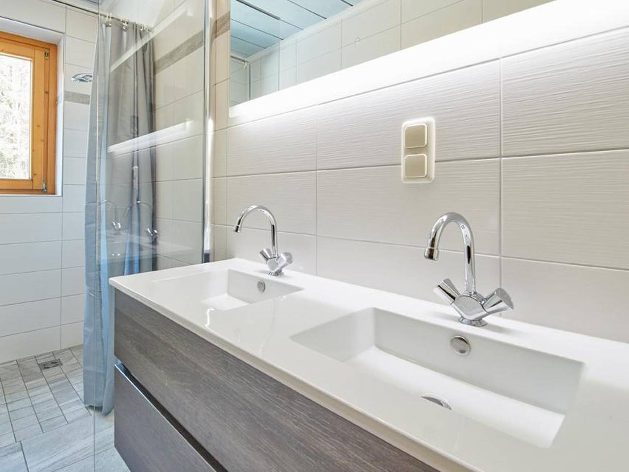 Ganze Ferienwohnung, Appartement Bernkogel in Saalbach, Saalbach-Hinterglemm