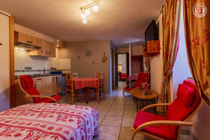 Gîte pour 4 personnes, avec balcon à Landry - 2