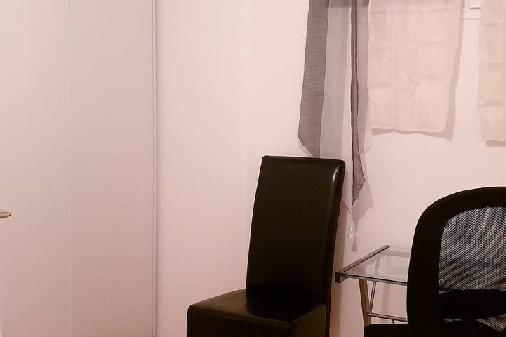 Location de vacances pour 3 personnes, avec Terrasse et Jardin à Le Mée-sur-Seine - 2