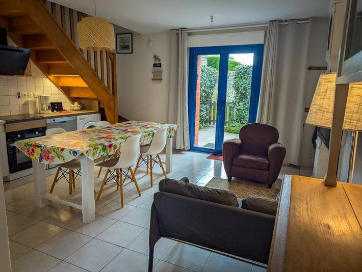 Location de vacances pour 4 personnes, avec terrasse à Montmartin-sur-Mer - 2