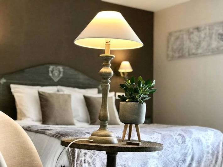 Hôtel pour 2 personnes, avec Terrasse ainsi que Jardin et Sauna à Ambérieux-en-Dombes