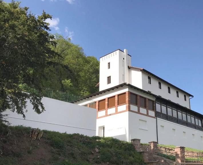 Chambre d’hôte pour 2 personnes, avec terrasse, animaux acceptés