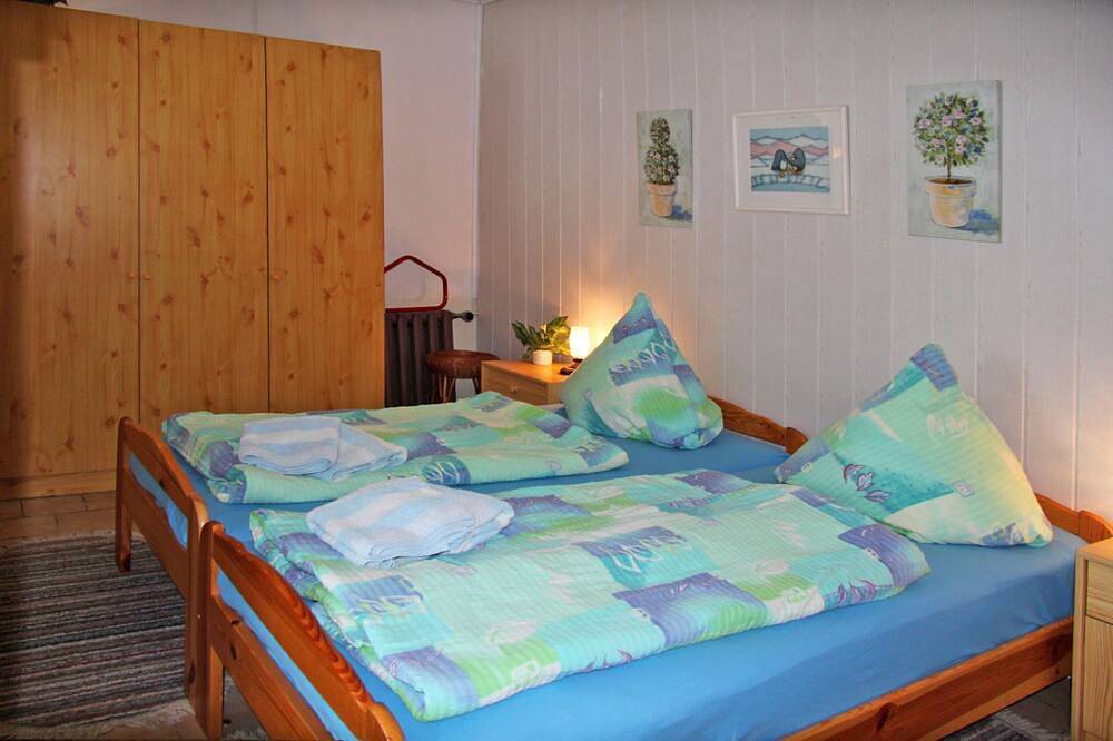Ganze Wohnung, Ferienwohnung I - Anikas Ferienwohnungen in Zarrendorf, Stralsund Umland