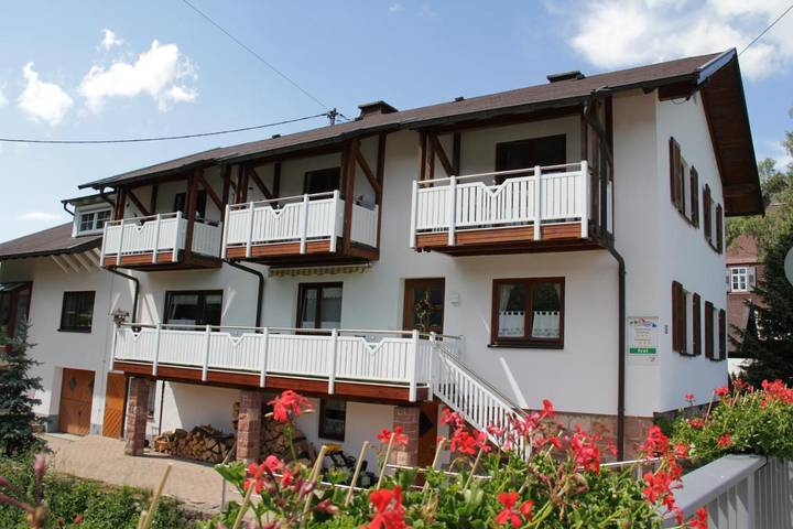 Vakantiewoning voor 2 personen, with Balkon and Terras as well as Tuin and Uitzicht in Forbach