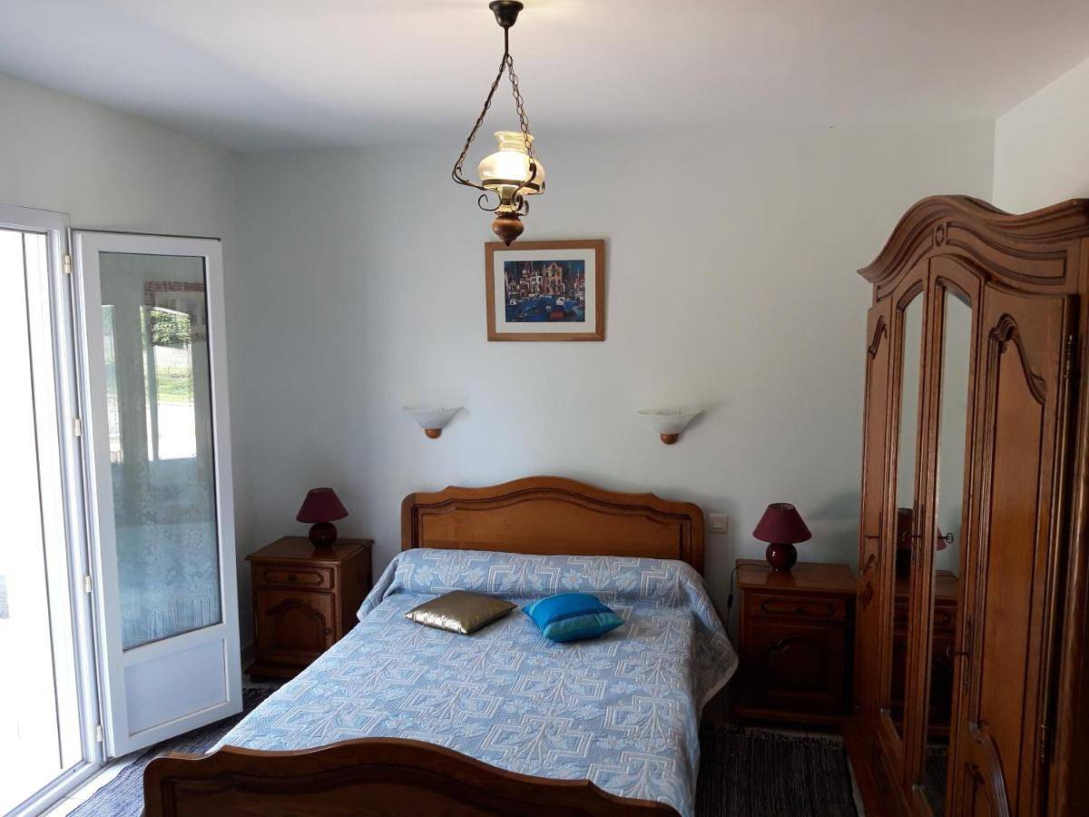 Appartement entier, Two-Bedroom Apartment in Espelette, Région de Bayonne