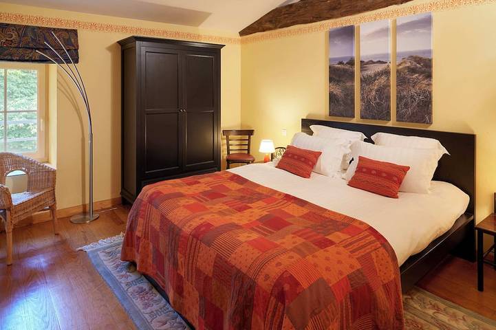 Gîte pour 5 personnes, avec sauna et jardin ainsi que piscine et jacuzzi à Saint-Palais (Gironde) - 2