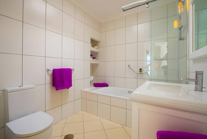 Ganze Wohnung, Ferienwohnung 'Chica' mit Meerblick, WLAN und Klimaanlage in Puerto del Carmen, Tías