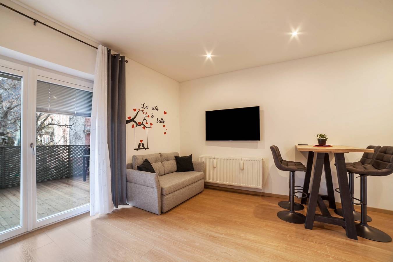 Estudio entero, Apartamento estudio 'Sweet Moon' con vistas a la montaña, terraza privada y Wi-Fi in Merano, Grupo Texel