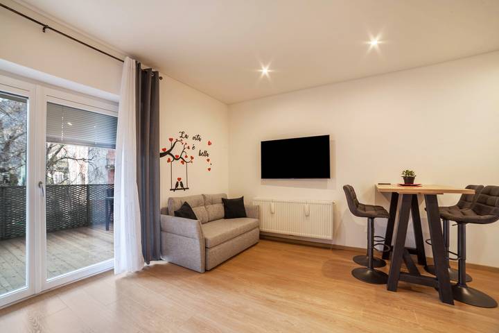 Studio für 4 Personen