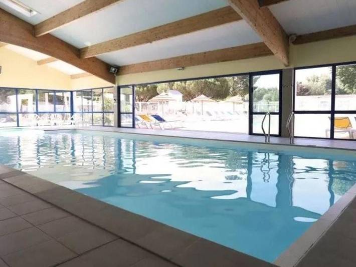 Camping pour 7 personnes, avec terrasse et piscine, animaux acceptés à Notre-Dame-de-Monts - 3