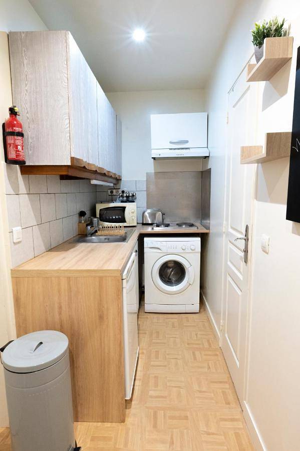 Appartement entier, One-Bedroom Apartment in Neuilly-sur-Marne, Seine-Saint-Denis