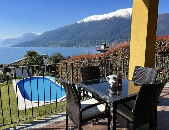 Appartamento intero, Mimosa I Panoramic Balcony Holiday Apartment with Pool in Comune di Dorio, Alpi Orobie Occidentali