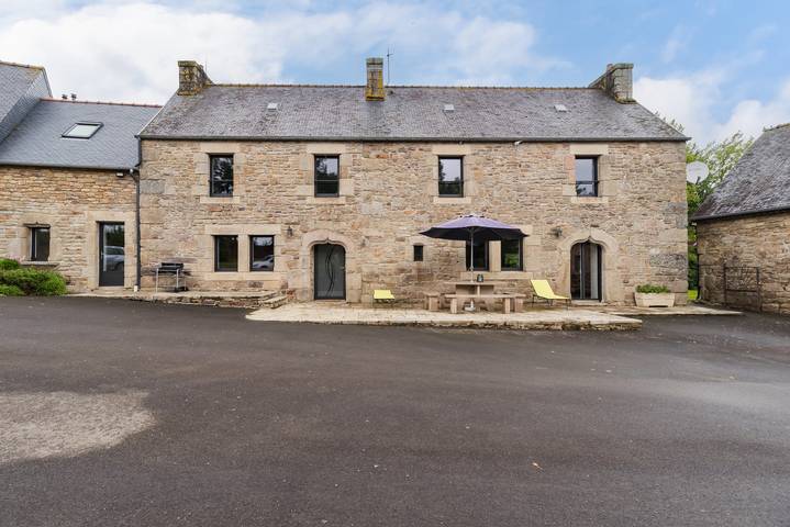 Maison de vacances pour 8 personnes, avec Terrasse et Jardin à Ploumilliau