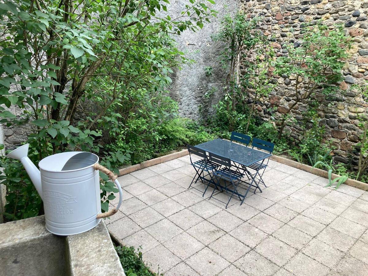 Appartement entier, Appartement au cœur d'Espalion La Cabane du Lot in Espalion, Aveyron