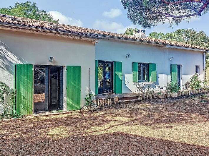 Location de vacances pour 12 personnes, avec terrasse et jardin à La Brée-les-Bains - 2
