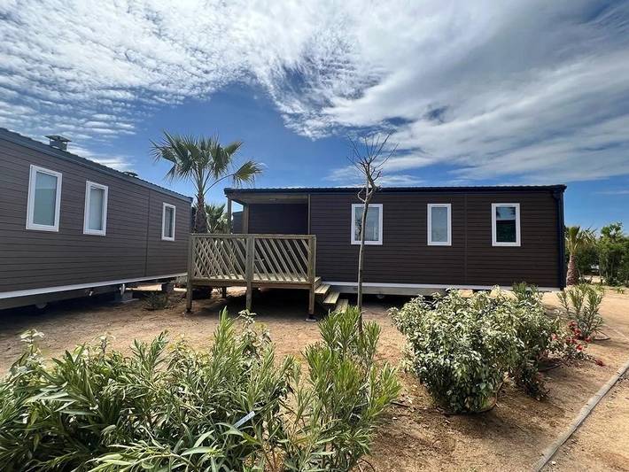 Camping pour 6 personnes, avec Bassin pour enfant et Piscine à Malgrat de Mar