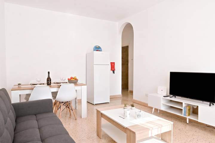 Ganze Wohnung, Sea blue horizon Qawra bay 3 in Qawra, St. Paul's Bay