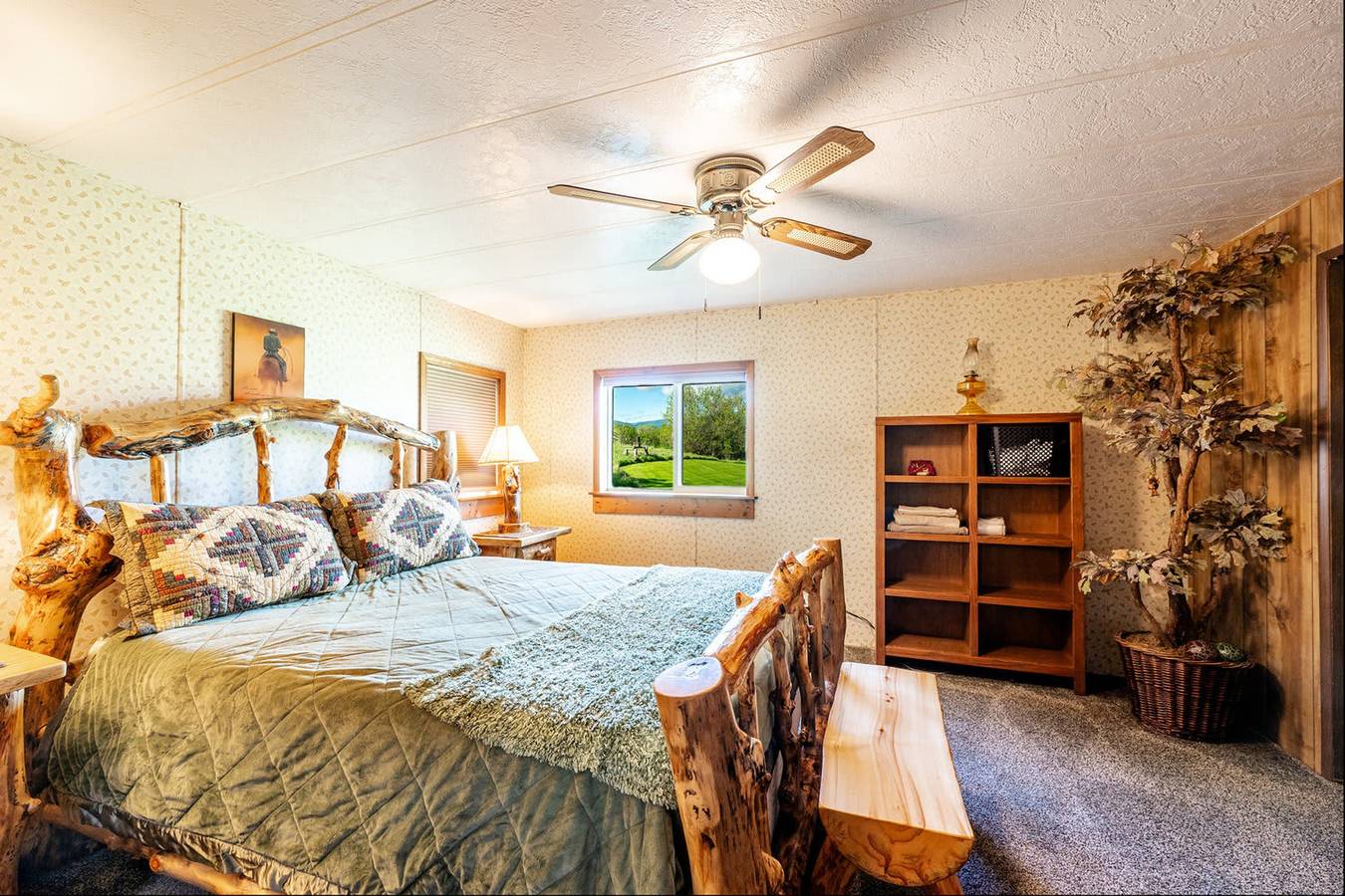 Cow Camp Serene Rural Escape in Bighorn Nationalwald