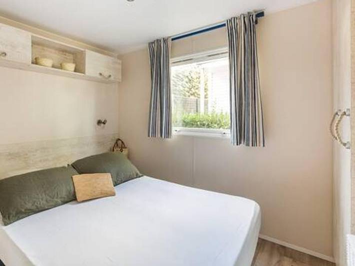 Mobil home pour 6 personnes, avec bassin pour enfant à Régusse - 4