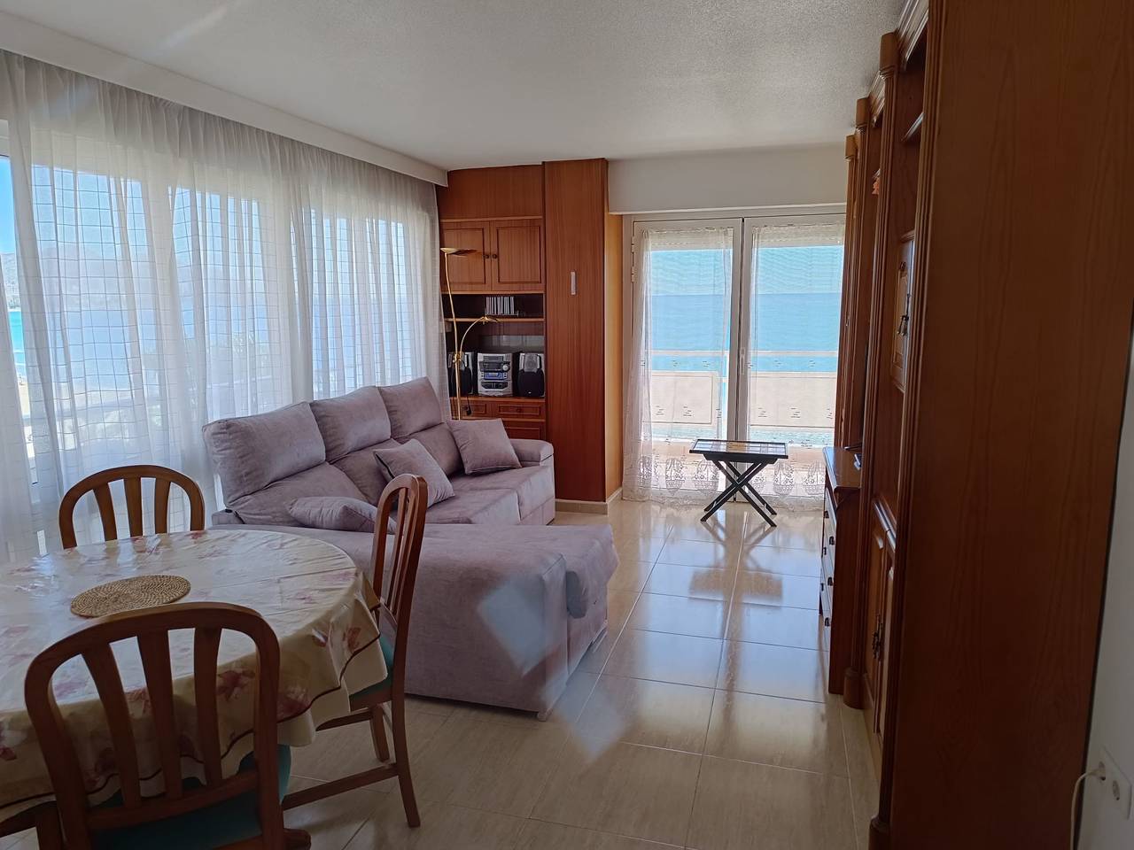Appartement entier, Appartement spacieux en bord de mer in Benidorm, Costa Blanca