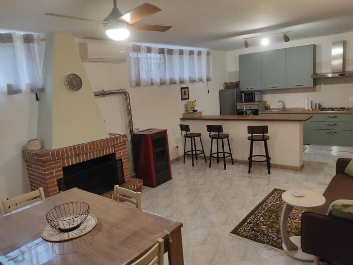 Appartamento per 4 persone, con balcone in Giugliano in Campania