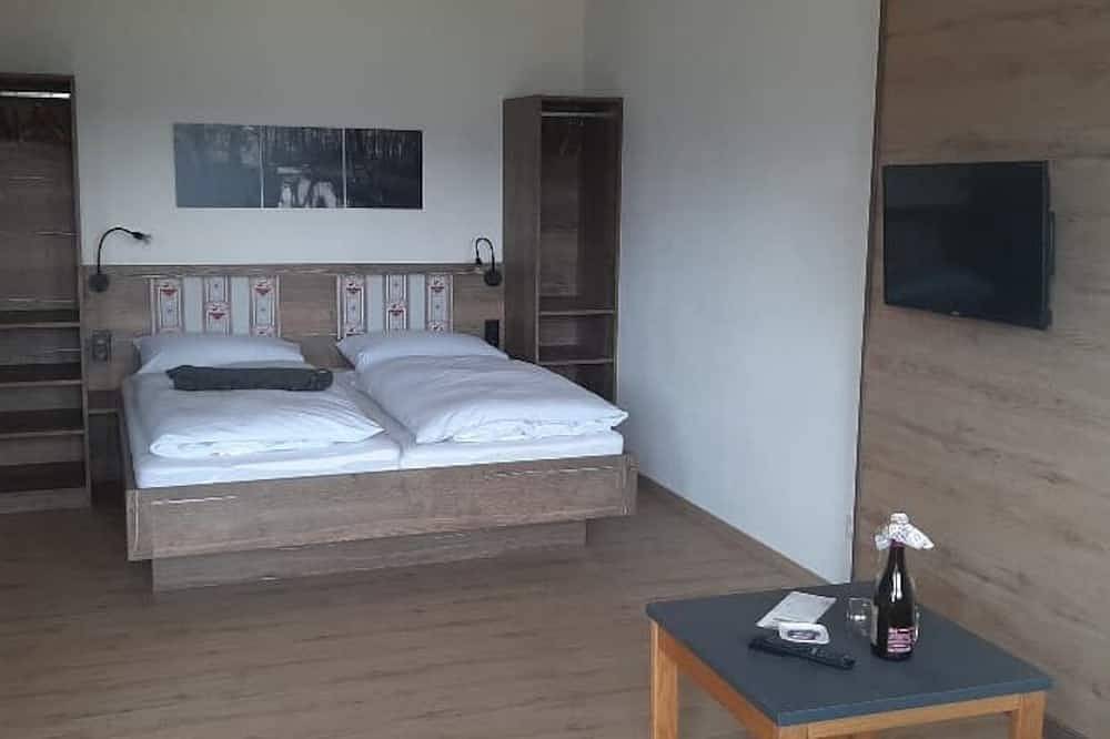 Ganze Wohnung, Ferienwohnung für 2 Personen mit Balkon in Neukirchen beim Heiligen Blut, Ostbayern
