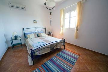 Villa for 15 People in Kastraki (Naxos), Cyclades, Photo 1