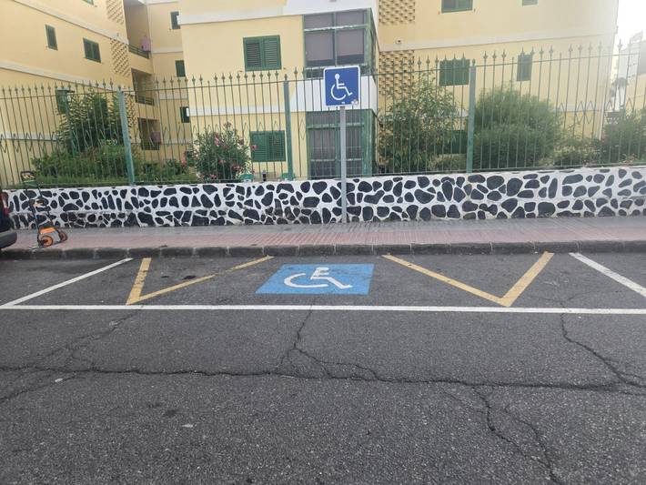 Location de vacances pour 6 personnes, avec Jardin ainsi que Bassin pour enfant et Vue sur le lac à Playa del Inglés